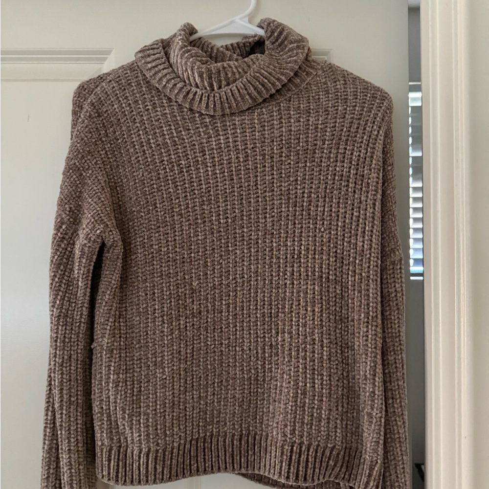 Pink Rose Textured Brown Turtleneck Sweater